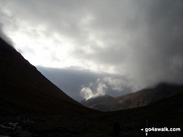 Walk h127 Lairig Eilde and Lairig Gartain from The Pass of Glencoe - Looking South West from the highest point of Lairig Eilde