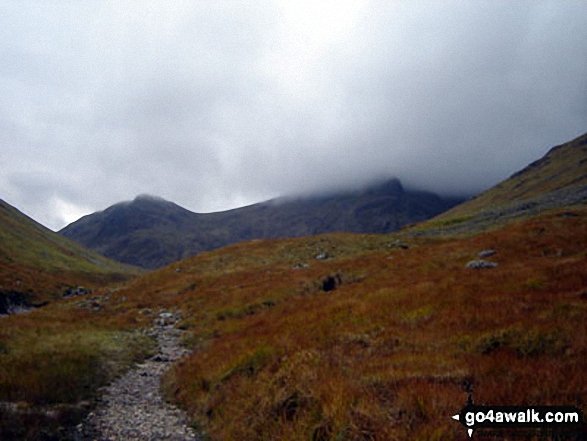 Walk h162 Bidean nam Bian, Stob Coire Sgreamhach and Bein Fhada - Looking South West from the highest point of Lairig Eilde