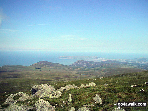 Walk cw172 Tal y Fan, Foel-ganol and Yr Orsedd from Bwlch y Ddeufaen - Conwy Bay, Great Ormes Head and Llandudno from the summit of Tal y Fan