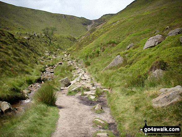 Walk d240 Kinder Downfall and Kinder Scout from Edale - Climbing up Grindsbrook Clough