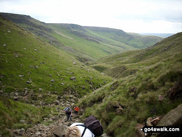 Walk d296 Jacob's Ladder and Kinder Scout from Edale - Looking down from the top of Grindsbrook Clough