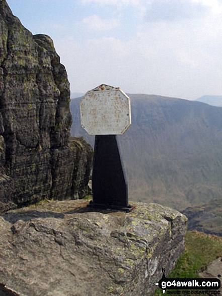 Walk c220 Helvellyn via Striding Edge from Glenridding - The Robert Dixon Memorial on Striding Edge