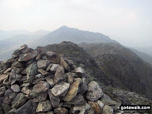 Esk Pike (left) and Bow Fell (Bowfell) from Crinkle Crags (Gunson Knott) 