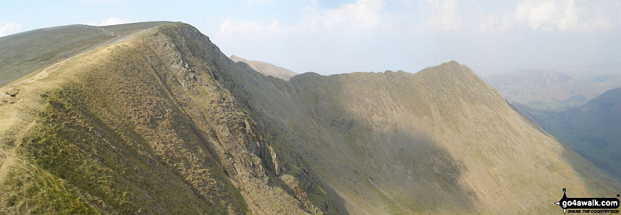 Walk c220 Helvellyn via Striding Edge from Glenridding - Helvellyn and Striding Edge from Nethermost Pike