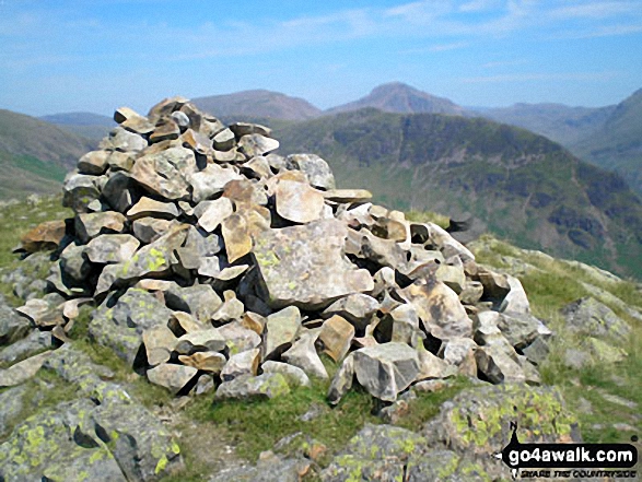 Walk c328 The Greendale Horseshoe - Middle Fell (Wasdale) summit cairn