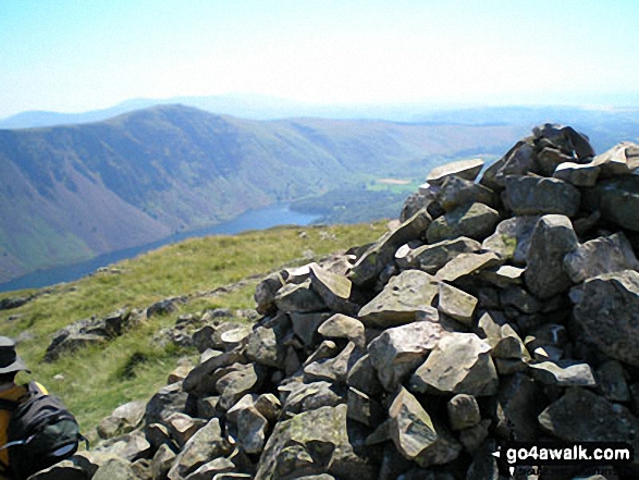 Walk c133 The Netherbeck Round from Greendale - Whin Rigg and Wast Water from Middle Fell (Wasdale) summit cairn