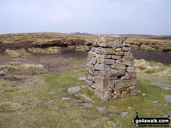 Walk c381 Nine Standards Rigg from Tailbridge Neck - Nine Standards Rigg trig point