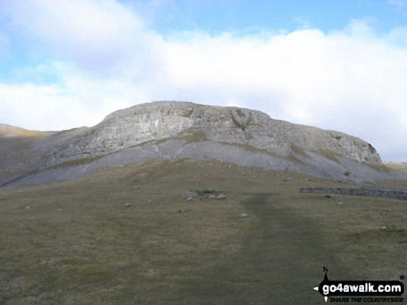 Walk Thwaite Scars walking UK Mountains in The Southern Dales Area The Yorkshire Dales National Park Cumbria, England