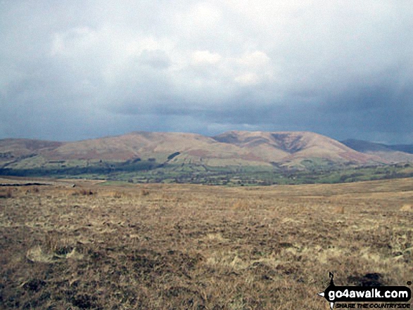 Walk c357 Aye Gill Pike, Snaizwold Fell and Great Knoutberry Hill from Dent - The Howgills from Long Moor (Dentdale)