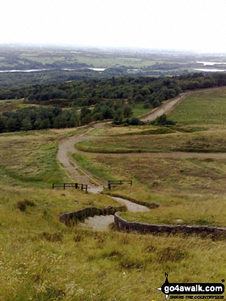 Walk l217 Lever Park, Winter Hill (Rivington Moor) and Rivington Pike from Rivington Lane - Rivington Reservoir from the path up Rivington Pike