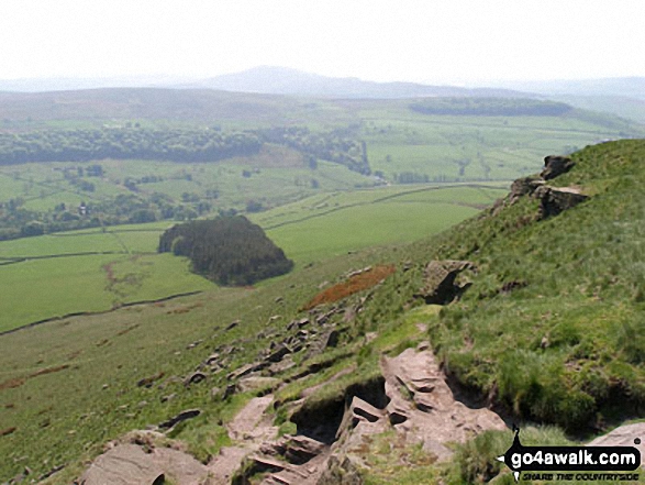 Walk ch226 Shutlingsloe from Wildboarclough - The Cloud (Cheshire) from Shutlingsloe