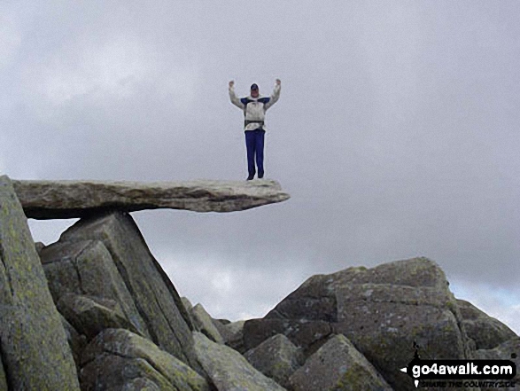 Walk gw102 The Welsh 3000's (Glyderau) from Llanberis - My best friend on top of the cantilever on Glyder Fach