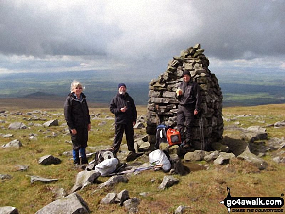 Walk c355 Knock Fell and Knock Pike from Dufton - My wife Lesley and friends Iain and John at Knock Old Man while doing the Pennine Way between Dufton and Garrigill