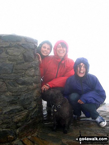 Walk gw117 Snowdon and Yr Aran via The Watkin Path from Bathania, Nantgwynant - Jane, Holly, William and Gnasher Bishop on the top of Snowdon