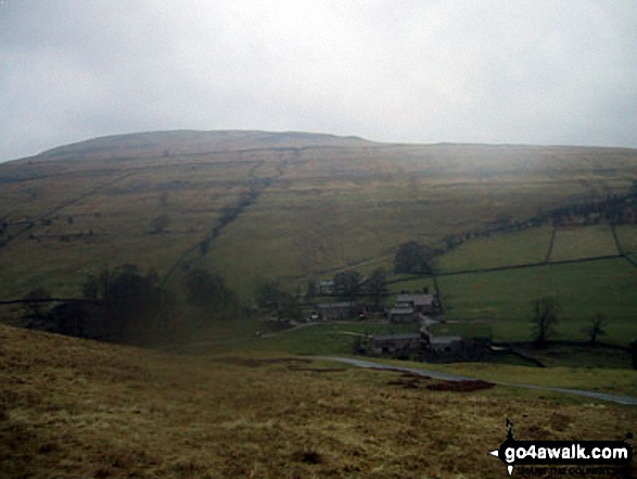 Walk ny133 Yockenthwaite from Buckden - Birks Fell from Yockenthwaite