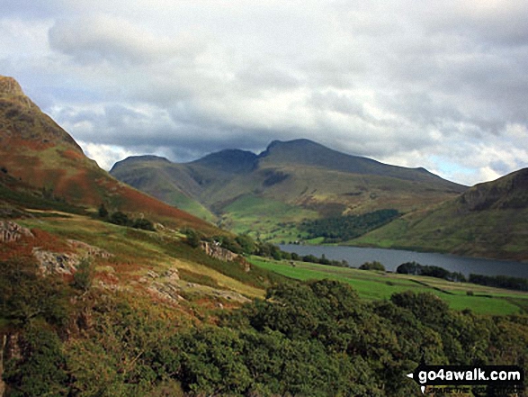 The southern slopes of Yewbarrow and the Scafell massif from Nether Beck 