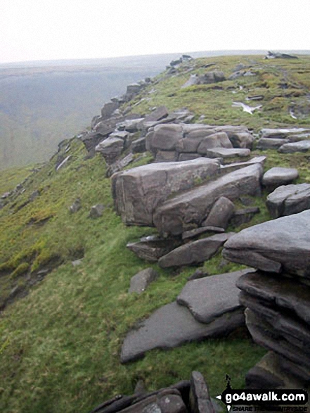 Walk gm134 Stable Stones Brow (Hoarstone Edge) and Alphin Pike from Dove Stone Reservoir, Greenfield - On Stable Stones Brow (Hoarstone Edge)