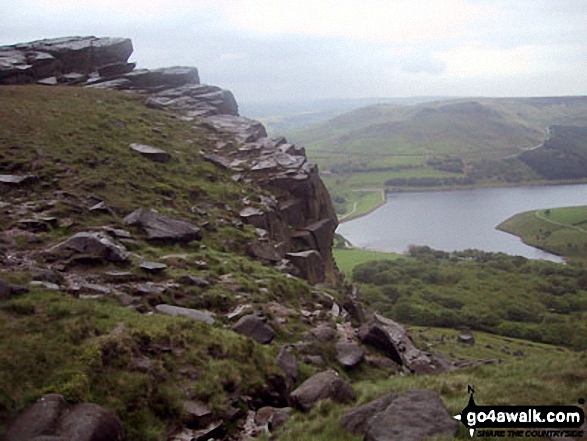 Dick Hill above Dovestone Reservoir from Stable Stones Brow (Hoarstone Edge) 