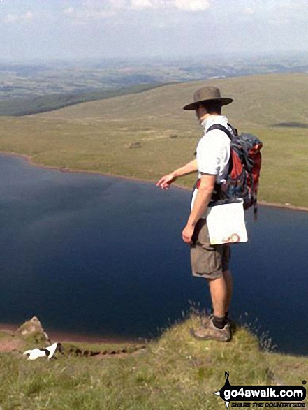 Walk po114 Black Mountain/Y Mynydd Du - Fan Hir, Fan Brycheiniog, Picws Du (Bannau Sir Gaer) and Waun Lefrith (Bannau Sir Gaer) from nr Llanddeusant - Ralph and our dog Switch enjoying the view of Llyn Y Fan Fawr from Fan Brycheiniog