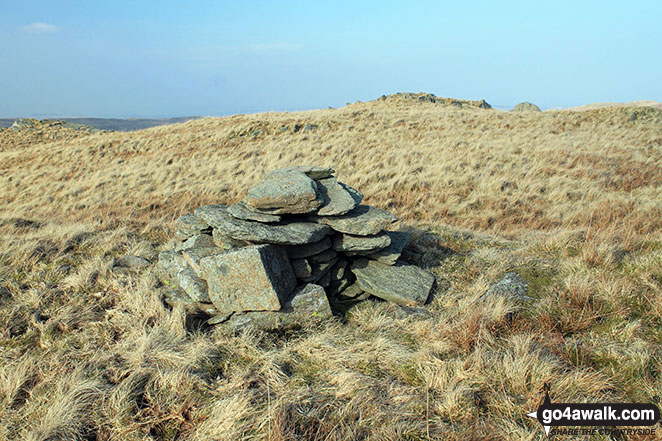 Cairn on Howes (Mosedale) 