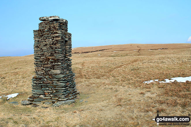 Pillar/Currick between Branstree (North East Top) and Branstree (Artlecrag Pike) 