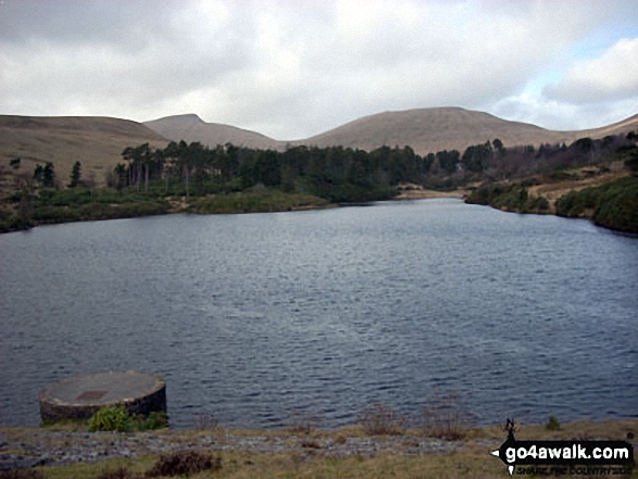 Walk po100 Pen y Fan from Neuadd Reservoir - Corn Du, Pen y Fan and Cribyn from Neuadd Reservoir