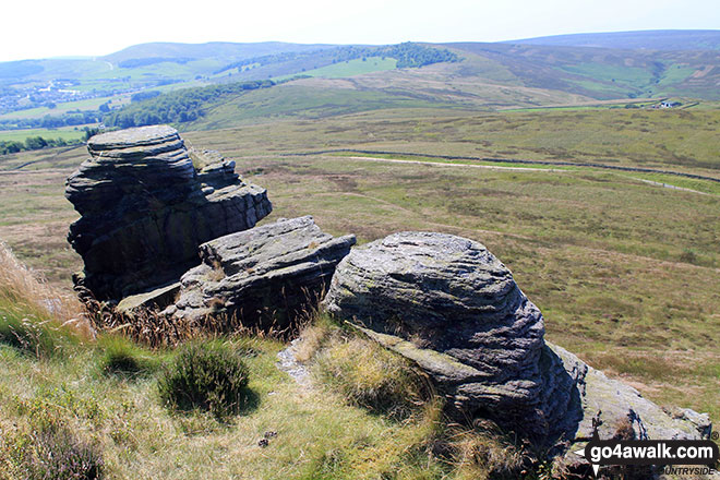 Walk d218 Black Edge (Combs Moss)from Old Road - Rock formations on Combs Head (Combs Moss)