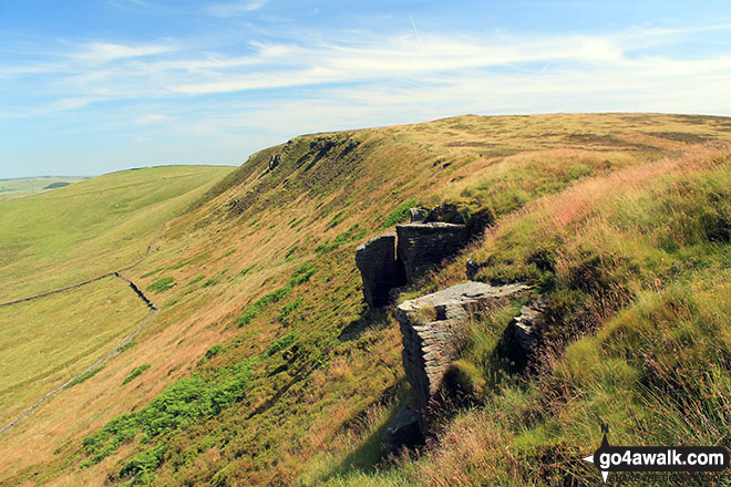 Looking North along Comb Edge towards Black Edge (Combs Moss)