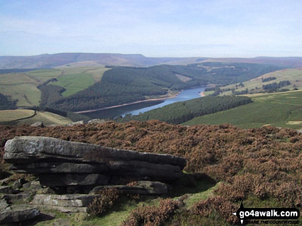 Walk d260 Back Tor from Fairholmes Car Park, Ladybower Reservoir - Ladybower Reservoir from Derwent Edge