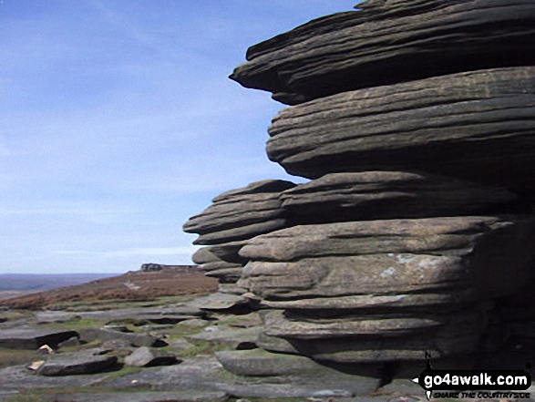 Walk d298 Back Tor and Margery Hill from Fairholmes Car Park, Ladybower Reservoir - The Wheel Stones, Derwent Edge