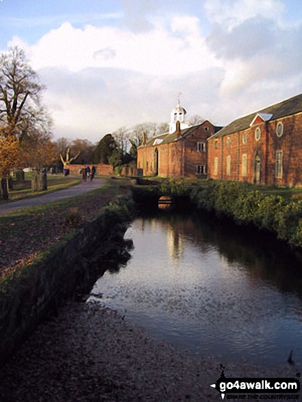 Walk ch102 Dunham Massey and The Bridgewater Canal from Lymm - Dunham Massey Park