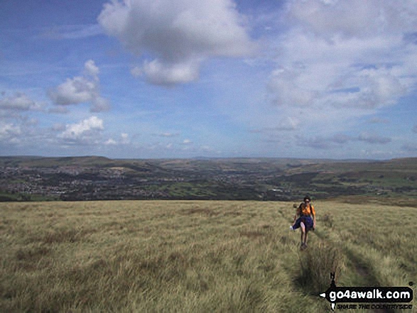 Walk gm198 Bull Hill from Holcombe - Ascending Bull Hill (Holcombe Moor)