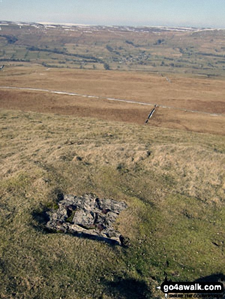 Walk ny208 Addlebrough from Thornton Rust - Addlebrough trig point