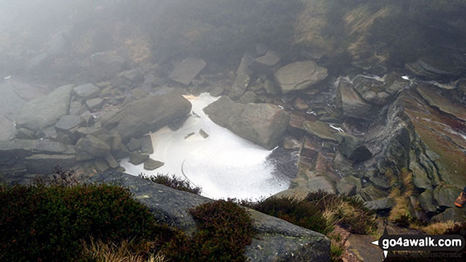 Walk d135 Kinder Downfall from Birchin Clough - Caldron on a misty Kinder Scout