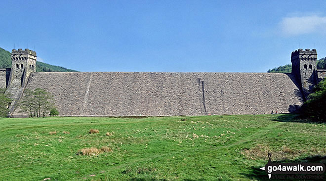 Walk d260 Back Tor from Fairholmes Car Park, Ladybower Reservoir - Derwent Reservoir Dam