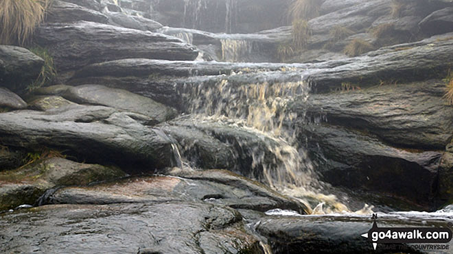 Walk d135 Kinder Downfall from Birchin Clough - Cascading water on a misty Kinder Scout