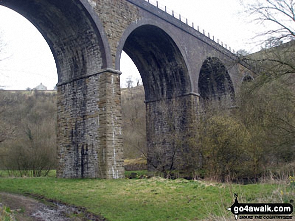 Walk d335 Longstone Edge from Great Longstone - Monsal Head viaduct