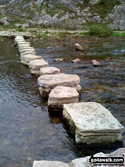 Walk d329 Pilsbury Castle Hills and Carder Low from Hartington - Stepping Stones across the River Dove in Dove Dale