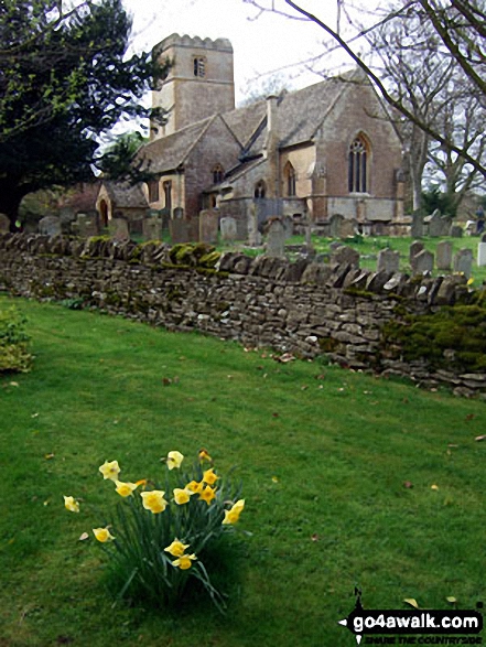 Walk gl154 Donnington from Stow-on-the-Wold - Broadwell Church