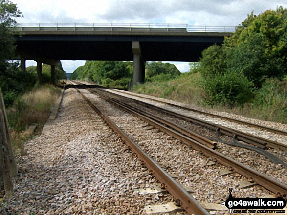 Walk su125 South Nutfield from Bletchingley - Redhill to Tonbridge Main Railway Line where it passes under the M23, South Nutfield