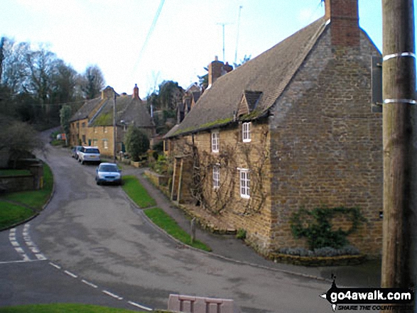 Walk no100 Arbury Hill from Badby - Badby Village, 