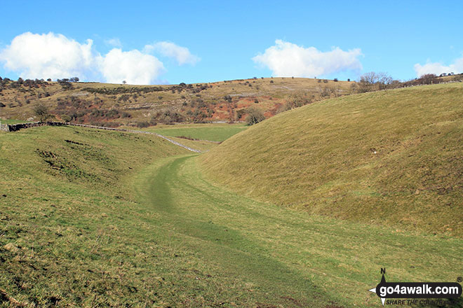 Walk d215 Longstone Edge, High Rake, Calver and Stoney Middleton from Eyam - Natural Rake between Great Longstone and Longstone Edge