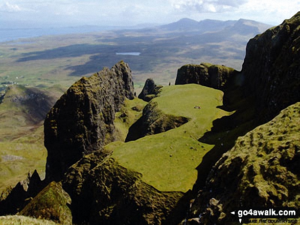 A spectacular visita from The Quiraing on the lower slopes of Meall na Suiramach