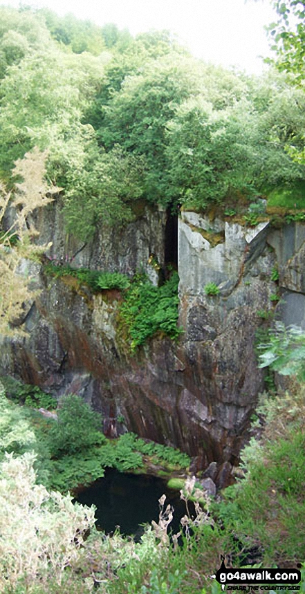 Walk gw148 Tarrenhendre and Tarren y Gesail from Abergynolwyn - Bryn-Eglwys Quarry