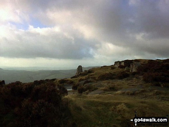 Walk d120 Froggatt Edge from Baslow - Curbar Edge