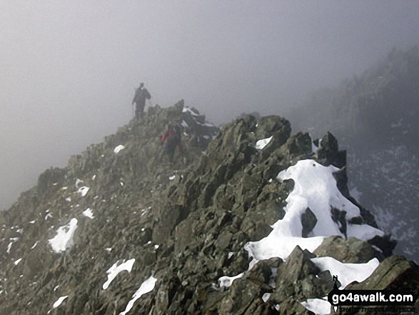 Walk gw136 The Snowdon (Yr Wyddfa) Horseshoe from Pen y Pass - Crib Goch in the snow