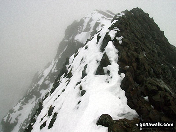 Walk gw198 The Welsh 3000's (Snowdon Area) from Pen-y-Pass - Crib Goch in the snow