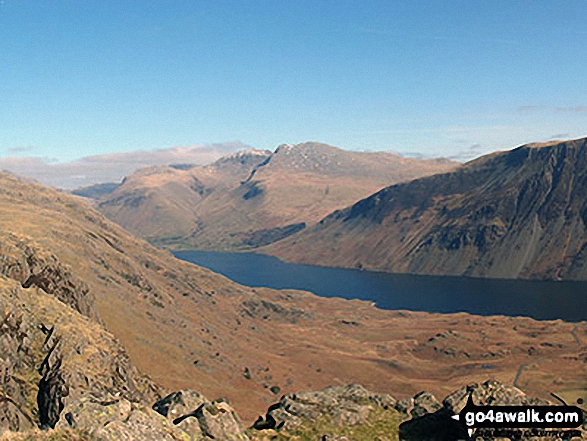 Walk c328 The Greendale Horseshoe - The Scafel Massive featuring Ling Mell, Great End, Broad Crag, Ill Crag, Scafell Pike, Symonds Knott and Sca Fell above Wast Water from Buckbarrow