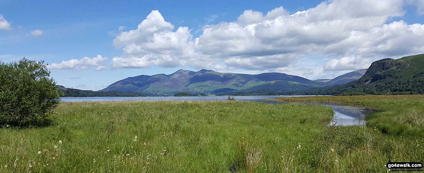 Walk c100 The Newlands Horseshoe from Hawes End - The Skiddaw massif along with Walla Crag (to the right) from the southern end of Derwent Water