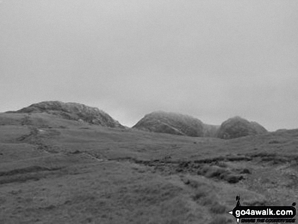 Walk c414 Crinkle Crags and Bow Fell (Bowfell) from The Old Dungeon Ghyll, Great Langdale - Crinkle Crags (South Top), Crinkle Crags (Long Top) & Gunson Knott after leaving Red Tarn (Langdale)